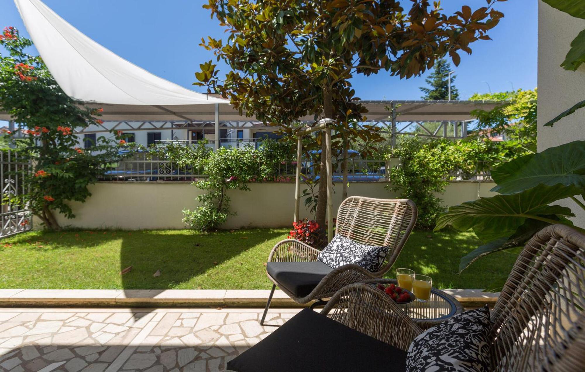 1 Bedroom Beautiful Apartment In Poreč Zewnętrze zdjęcie