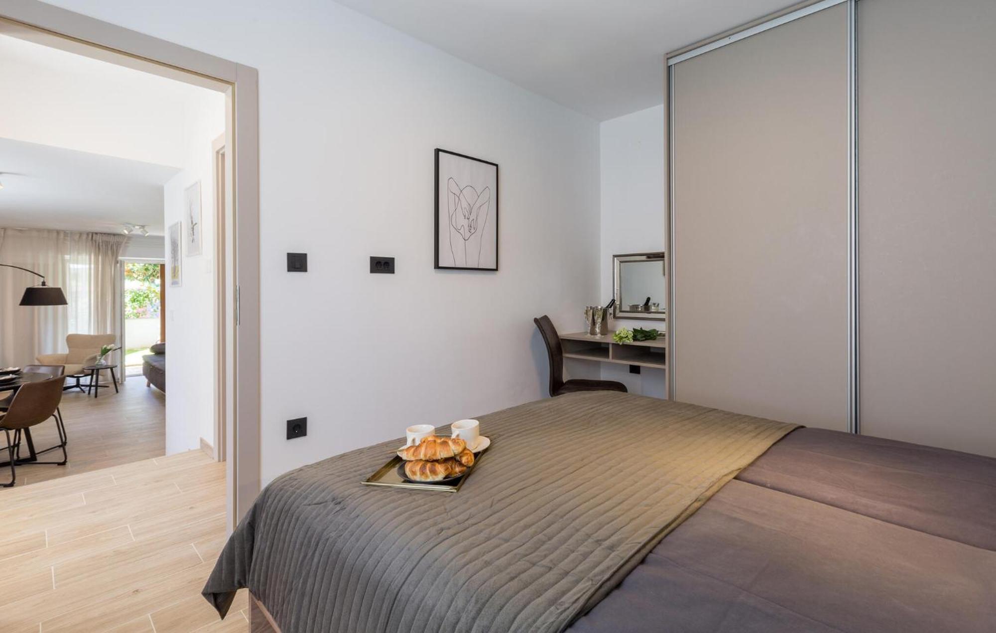 1 Bedroom Beautiful Apartment In Poreč Zewnętrze zdjęcie