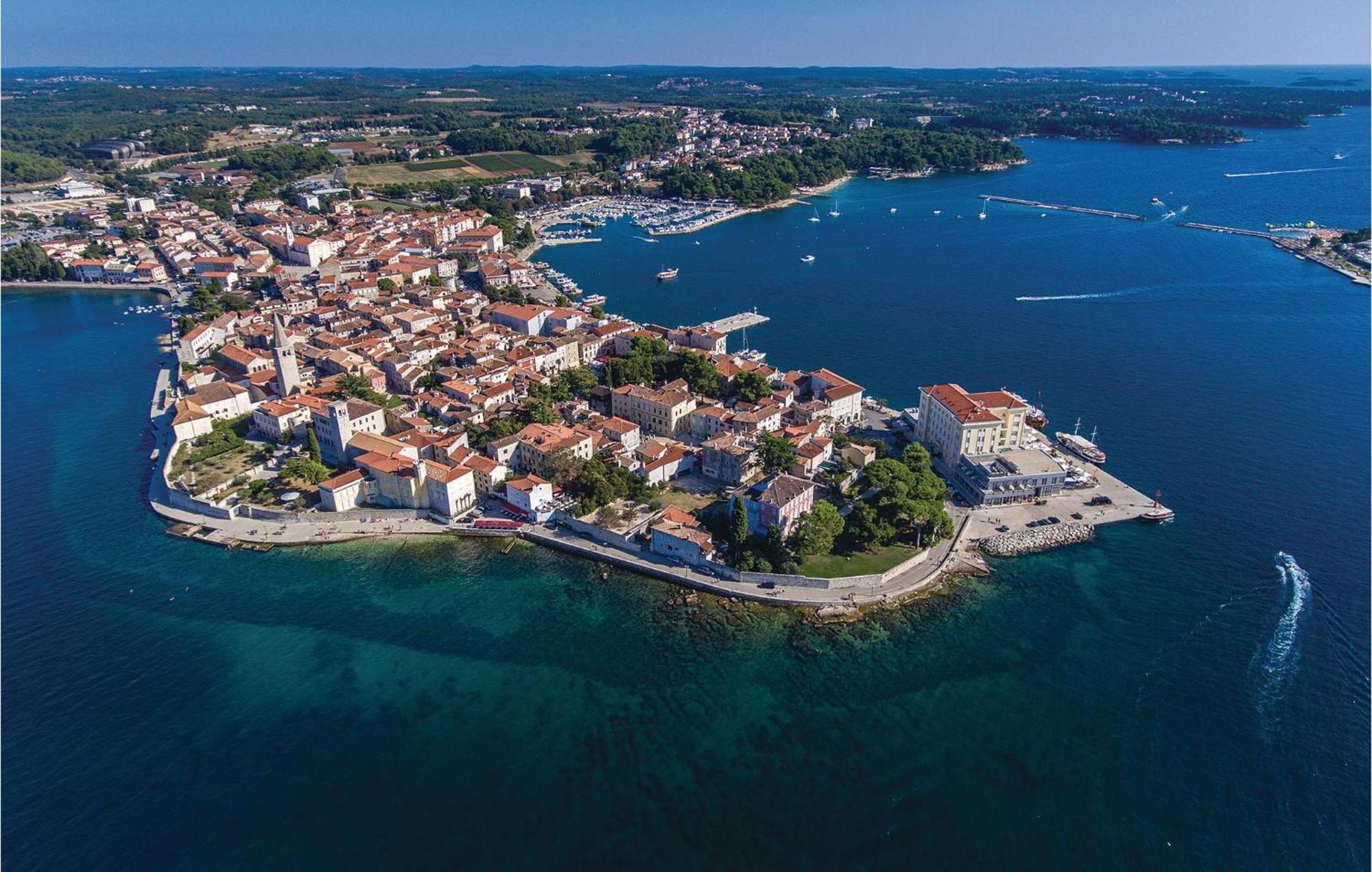 1 Bedroom Beautiful Apartment In Poreč Zewnętrze zdjęcie